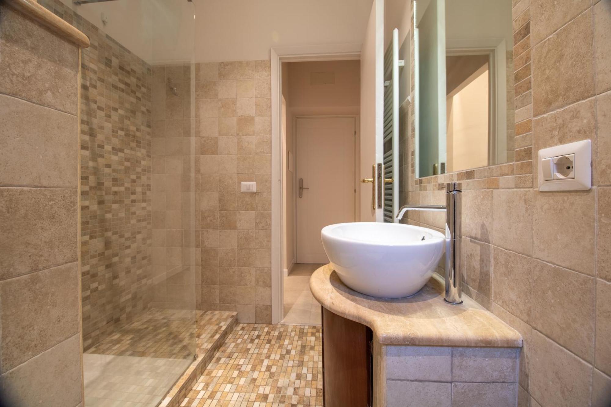 Cunabu Emilio Hotel Roma